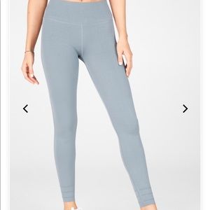 FABLETICS Sculptknit Set